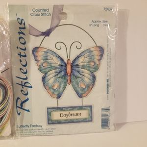 Counted Crossstitch REFLECTIONS INCLUDES 2